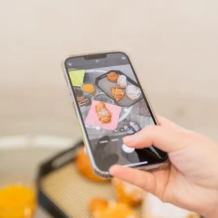 Ferrovia 招待所 3*