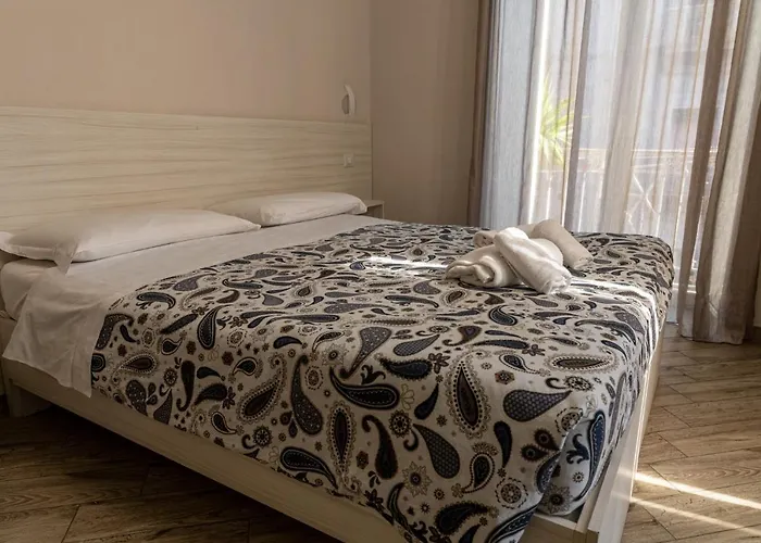 Gæstehus Ferrovia Napoli