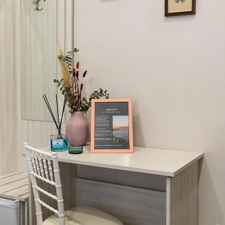 Ferrovia 3* Naples